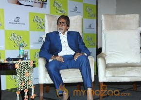 Amita Bachan At Dr Jaishree Sharad Skin Talks Book Launch Photos Gallery photo 3