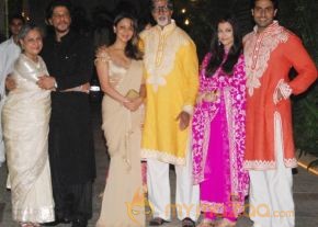 Amitab Bachchan Family Diwali Event Photos photo 8