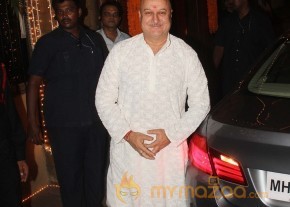 Amitabh Bachchan Hosted Diwali Party Photos Gallery photo 57