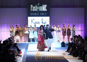 Anjana Sukhani Ramp Walk at Fashion Me 2013 Finale  photo 8