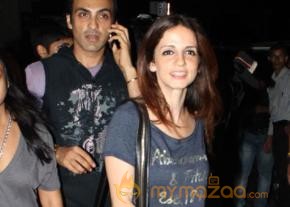 Arjun Rampal and Mehar Rampal Snapped at PVR  photo 15