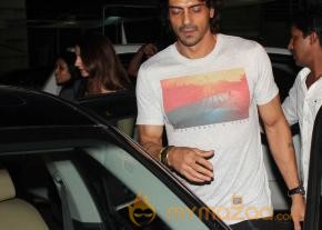 Arjun Rampal and Mehar Rampal Snapped at PVR  photo 19