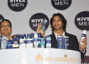 Arjun Rampal Launch Nivea Men New Skin Care  
