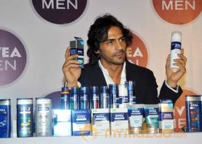Arjun Rampal Launch Nivea Men New Skin Care   photo 17