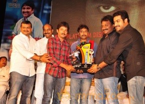 Baadshah Hexa Platinum Disc Photos photo 4