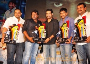 Baadshah Hexa Platinum Disc Photos photo 15