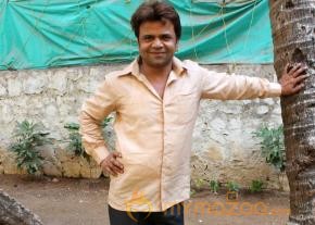 Babuji Ek Ticket Bambai Movie Onlocation Stills  photo 14