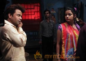 Babuji Ek Ticket Bambai Movie Onlocation Stills  photo 5
