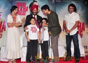 Bhaag Milkha Bhaag Movie Trailer & Music Launch   photo 27