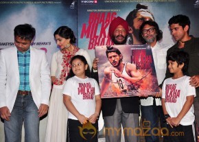 Bhaag Milkha Bhaag Movie Trailer & Music Launch   photo 54