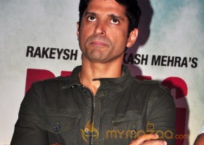 Bhaag Milkha Bhaag Movie Trailer & Music Launch   photo 30