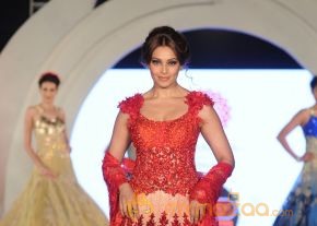 Bipasha And Neil Nitin photos