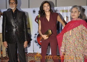 Bolly Celebs at 25 films CCP of Vashu Bhagnani photo 52