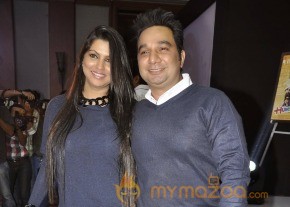 Bolly Celebs at 25 films CCP of Vashu Bhagnani photo 24