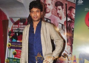 Bolly Celebs at AANKHON DEKHI premiere Photos photo 29