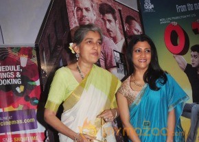 Bolly Celebs at AANKHON DEKHI premiere Photos photo 47