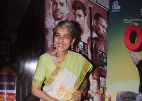 Bolly Celebs at AANKHON DEKHI premiere Photos photo 20