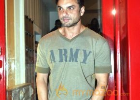 Bolly Celebs at BANDRA 190 store launch Photos photo 21