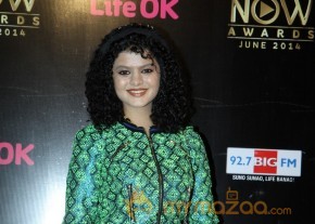 Bolly Celebs At BIG Life OK Awards 2014 photo 26