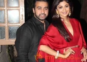 Bolly Celebs at Ekta Kapoor Diwali 2014 Party Gallery photo 22