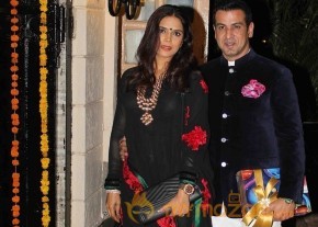 Bolly Celebs at Ekta Kapoor Diwali 2014 Party Gallery photo 12