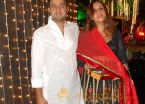 Bolly Celebs at Shilpa Shetty Diwali Party Gallery photo 31