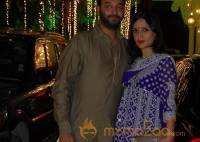 Bolly Celebs at Shilpa Shetty Diwali Party Gallery photo 11