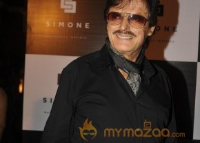 Bolly Celebs at Simone Store Launch Photo Gallery photo 7