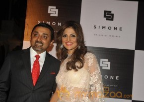 Bolly Celebs at Simone Store Launch Photo Gallery photo 70