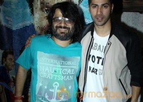 Bolly Celebs at Sonali Cable Film Special Show Gallery photo 12