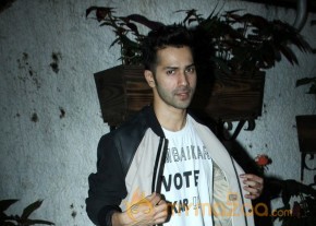 Bolly Celebs at Sonali Cable Film Special Show Gallery photo 22