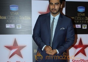 Bolly Celebs at The First Star Box Office India Awards Gallery photo 3
