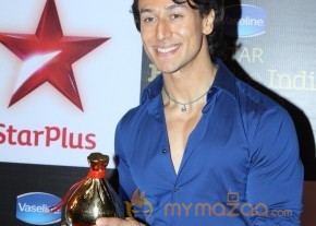 Bolly Celebs at The First Star Box Office India Awards Gallery photo 34