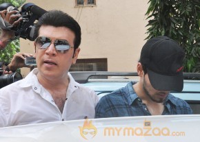Bollywood Celebrities at Jiah Khan Funeral Photo Gallery  photo 53
