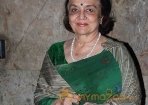 Bollywood Celebrities @ Sultan Premier  photo 11