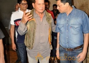 Bollywood Celebrities @ Sultan Premier  photo 4