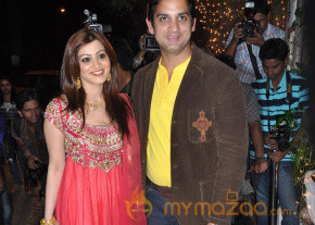 Bollywood Celebs at Bunty Walia Wedding Party Photos photo 3