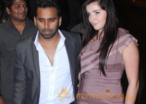 Bollywood Celebs at Bunty Walia Wedding Party Photos photo 14