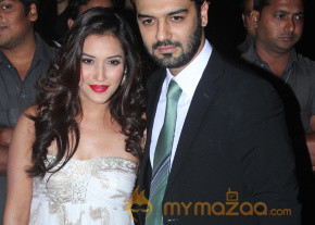 Bollywood Celebs at Bunty Walia Wedding Party Photos photo 5