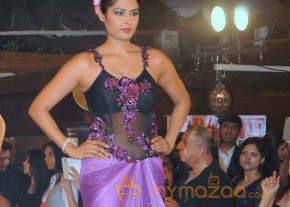 Bollywood Celebs At Club Wear Fashion Show photo 10