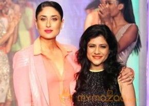 Bollywood Celebs at LFW Week Grand Finale Photos photo 16