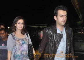 Bollywood Celebs Back From IIFA Award 2013  photo 20