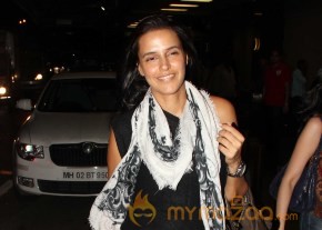 Bollywood Celebs Back From IIFA Award 2013 