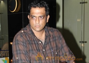 Bollywood Celebs Back From IIFA Award 2013  photo 7