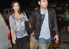 Bollywood Celebs Back From IIFA Award 2013  photo 5