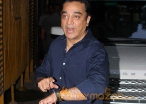 BOLLYWOOD CELEBS PICS AT VISWAROOP PREMIERE SHOW photo 11