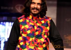Bollywood & Maharana Arvind Singh At Rajasthan Fashion Week   photo 15