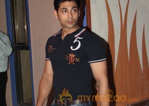 Bollywood Stars At Condolence Meet Of Jia Khan  photo 12