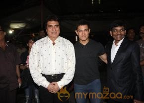 Bollywood Stars at film ISSAQ Premiere Show photo 45