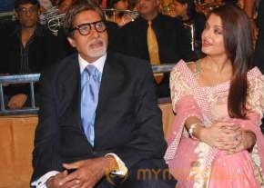 Bollywood Stars For Mumbai Police  photo 7
